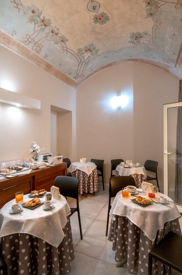 Angioy 18 Bed & Breakfast Sassari Exterior foto